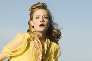 Romola Garai in Glorious 39